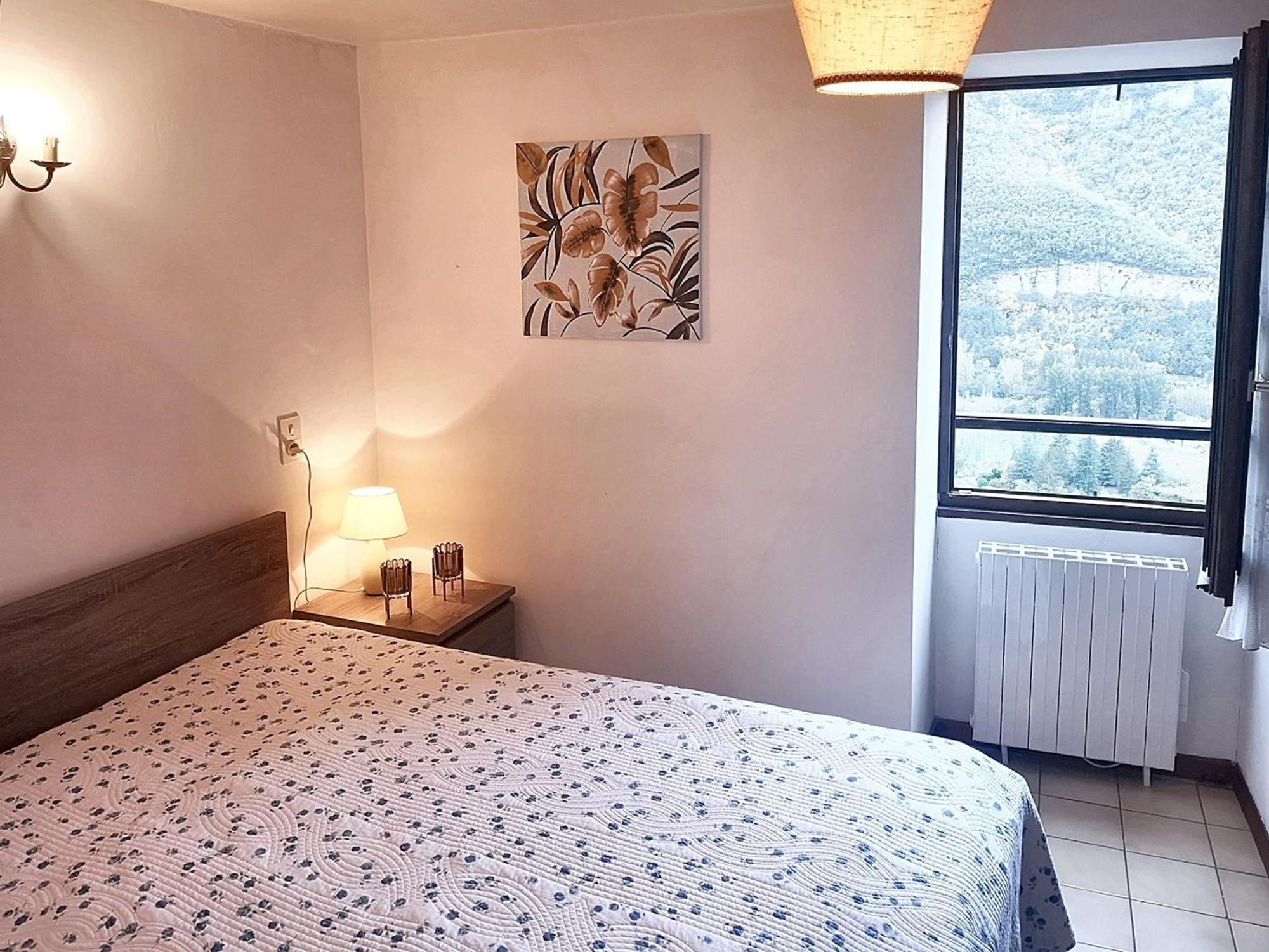 Maison Pittoresque A Mostuejouls Avec Vue Sur La Montagne Kültér fotó